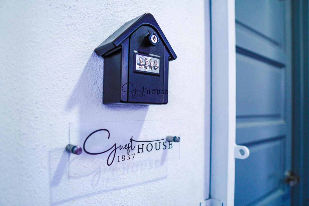1837 Guest House @ Kota Bharu, Wifi Netflix Екстериор снимка